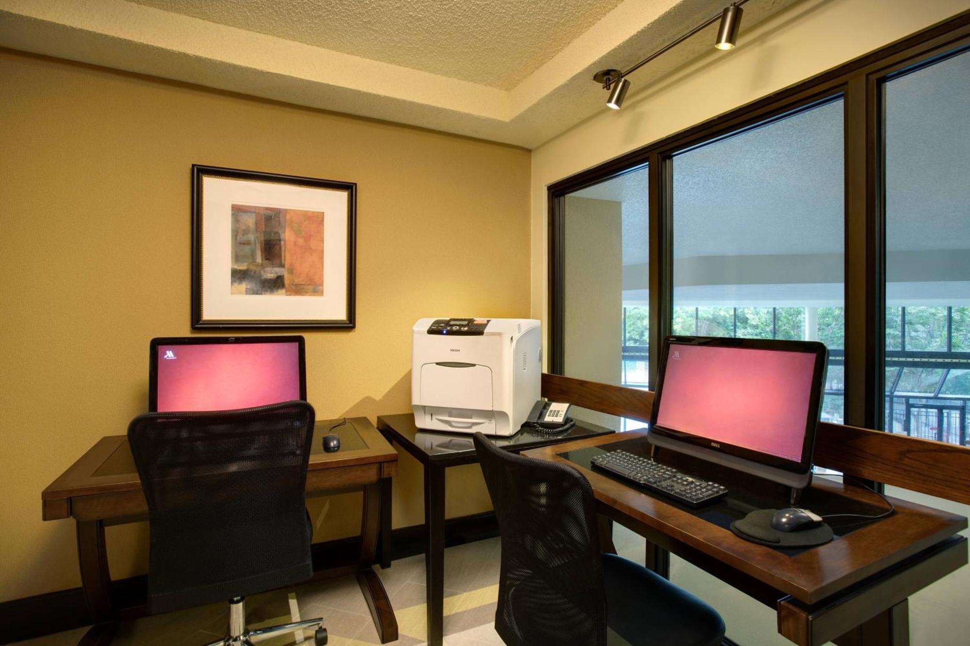 Greensboro-High Point Marriott Airport Exterior photo
